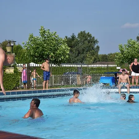 Appartement 4-persoons Familielodge *